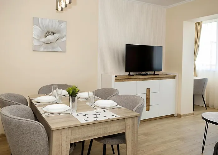 Stylish - The Heart Of By Flat Manаger 瓦爾納