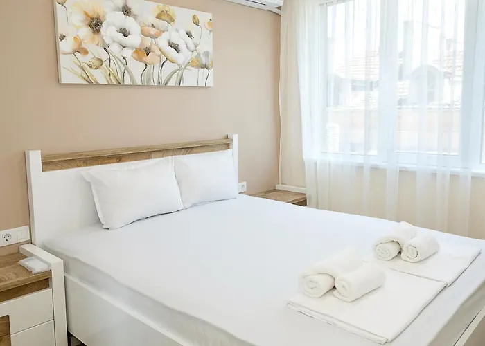 Stylish - The Heart Of By Flat Manаger