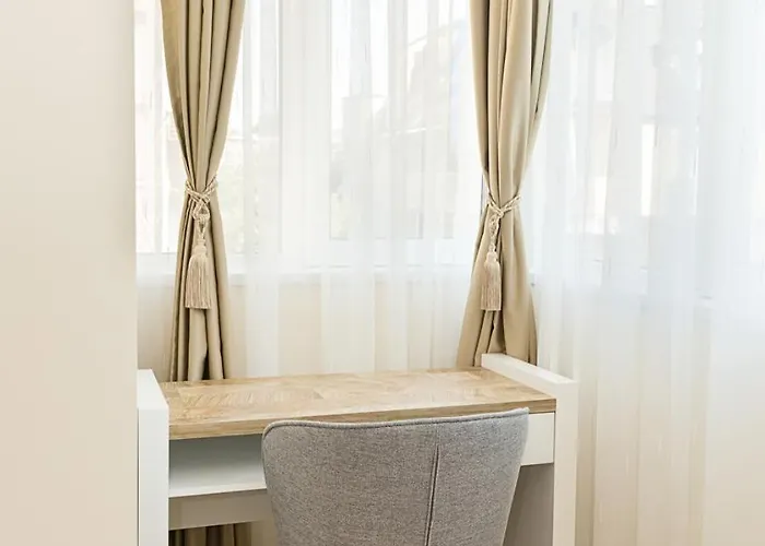 Stylish - The Heart Of By Flat Manаger * Varna