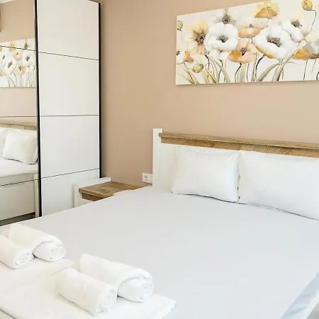 Stylish - The Heart Of By Flat Manаger