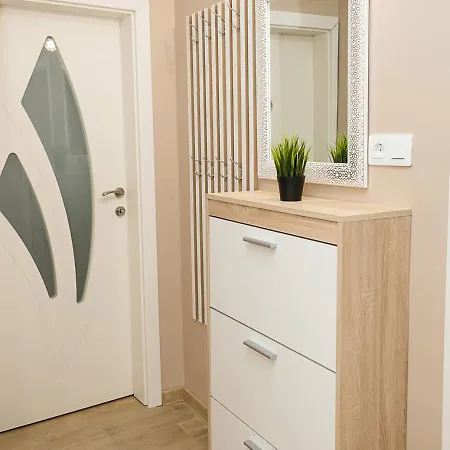 Stylish - The Heart Of By Flat Manаger * Варна