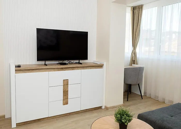 Stylish - The Heart Of By Flat Manаger Daire