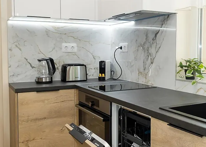 Stylish - The Heart Of By Flat Manаger